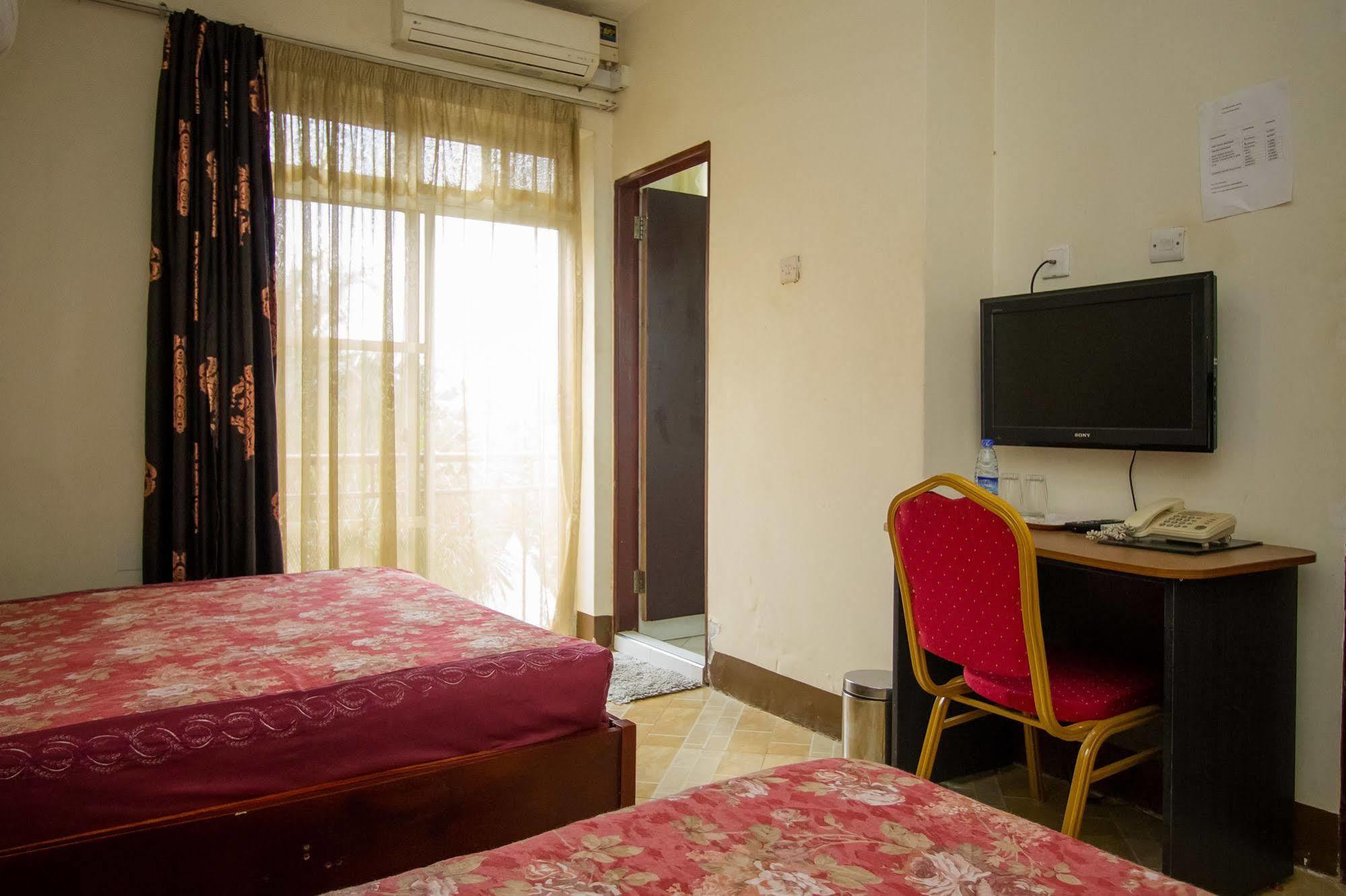 Grand Global Hotel Kampala Dış mekan fotoğraf